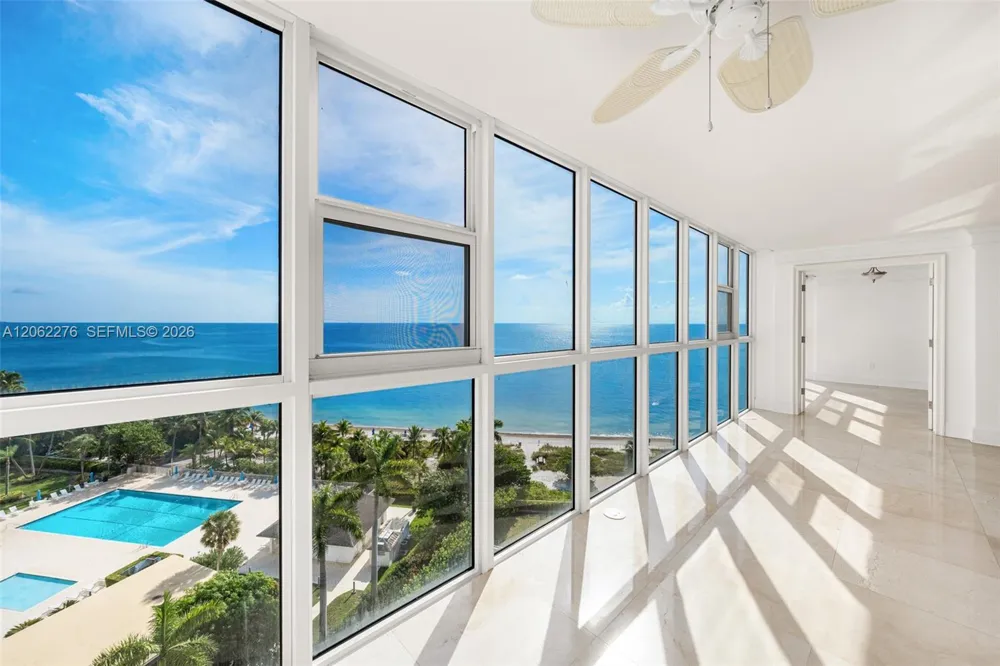 600 Grapetree Dr #11DN Key Biscayne, FL 33149