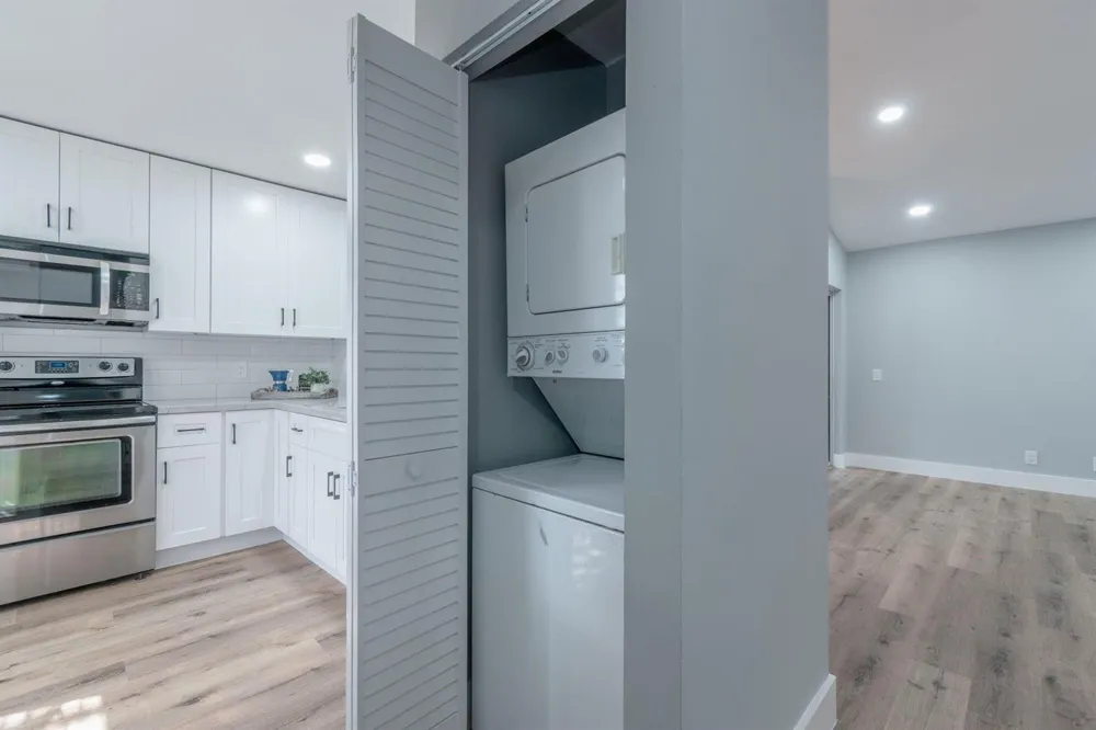 1579 Springside Drive Weston, FL 33326