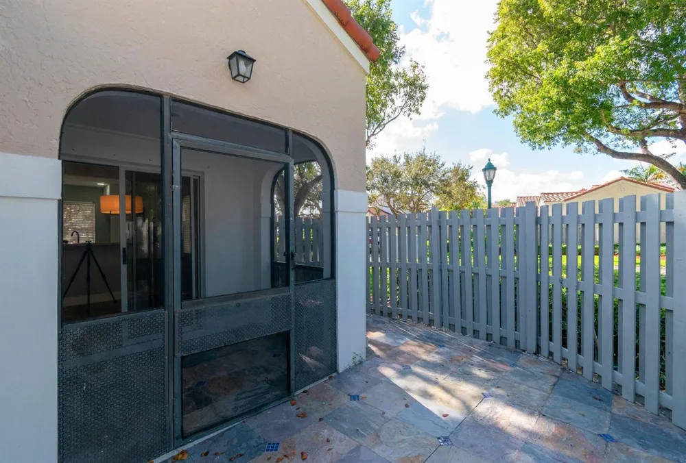 1579 Springside Drive Weston, FL 33326