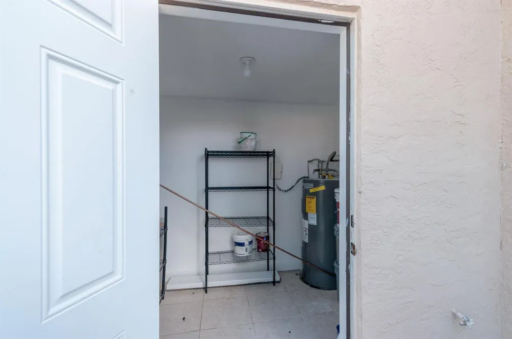 1579 Springside Drive Weston, FL 33326