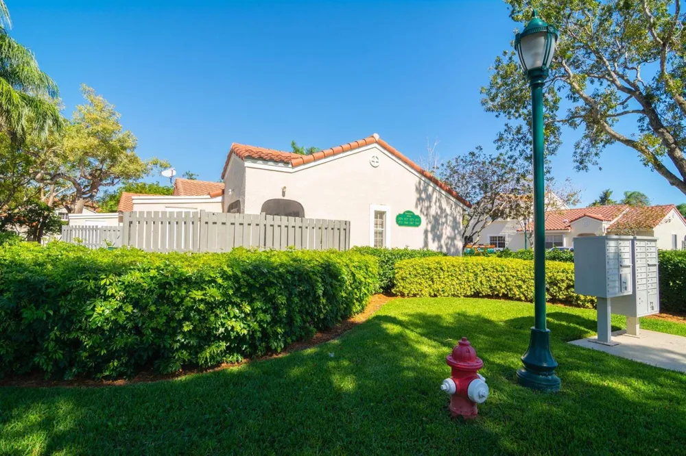 1579 Springside Drive Weston, FL 33326