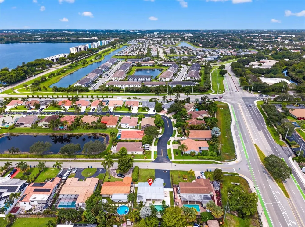 4490 NW 19th Way Oakland Park, FL 33309