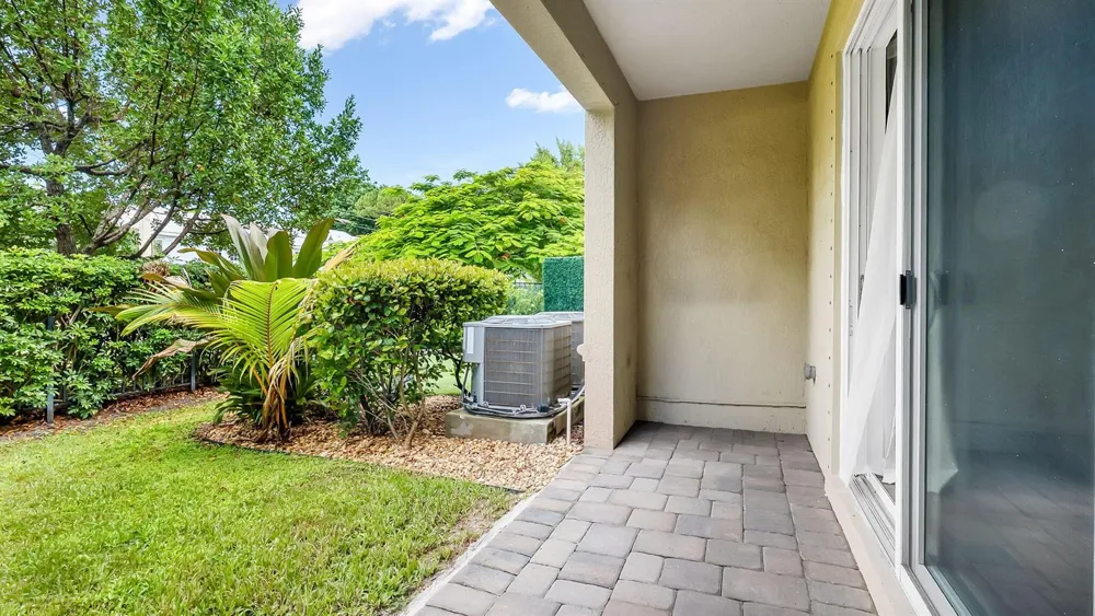 366 SE 1ST WAY Deerfield Beach, FL 33441
