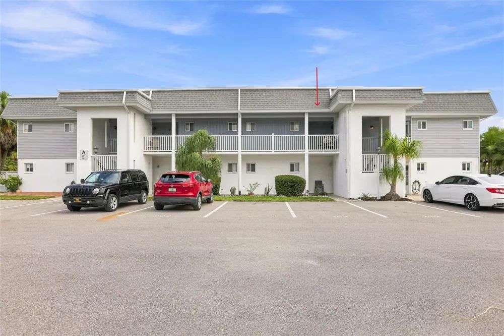 22375 EDGEWATER DRIVE #204 Port Charlotte, FL 33980