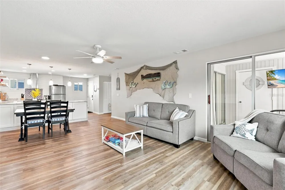22375 EDGEWATER DRIVE #204 Port Charlotte, FL 33980