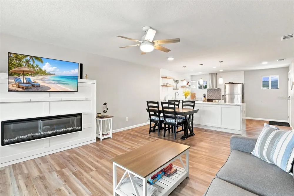 22375 EDGEWATER DRIVE #204 Port Charlotte, FL 33980