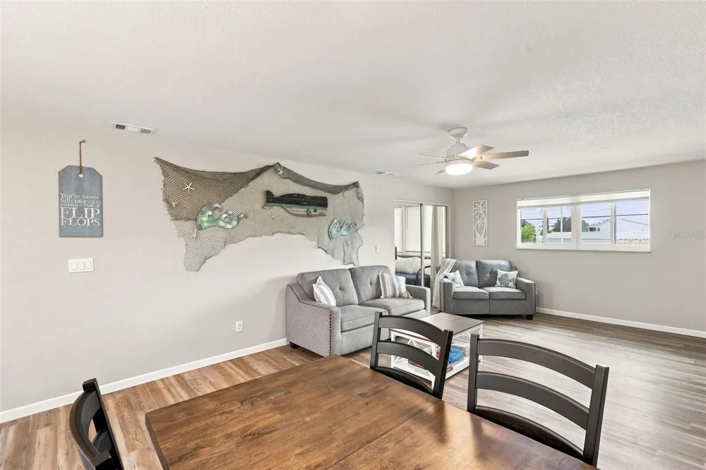 22375 EDGEWATER DRIVE #204 Port Charlotte, FL 33980