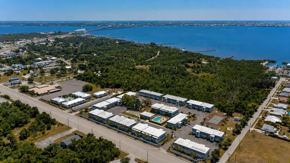 22375 EDGEWATER DRIVE #204 Port Charlotte, FL 33980