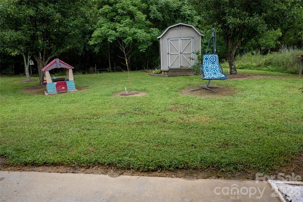 2568 Governors Pointe Court NE Concord, NC 28025