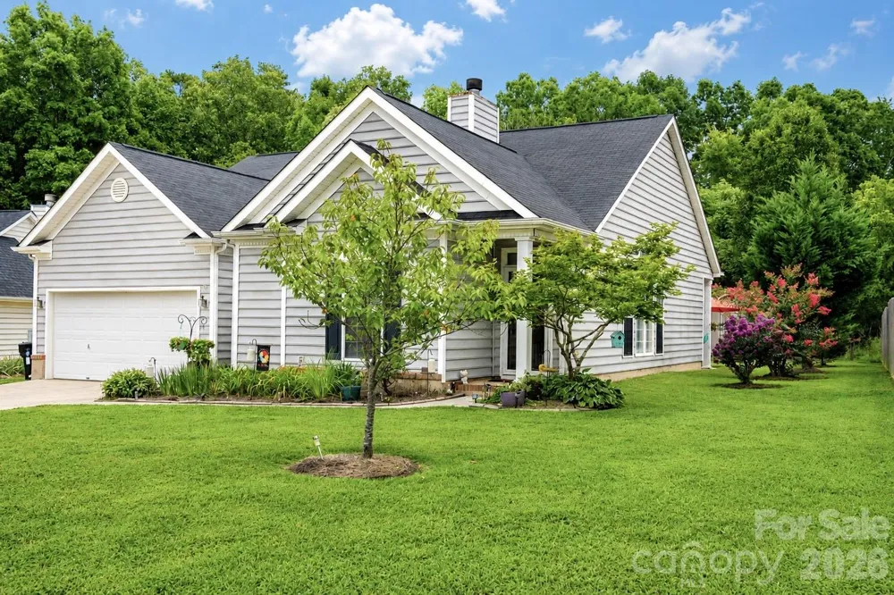 2568 Governors Pointe Court NE Concord, NC 28025