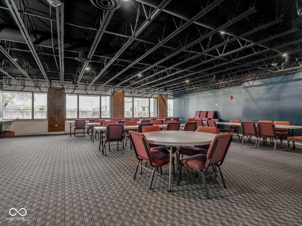 2021 E 52nd Street #112 Indianapolis, IN 46205
