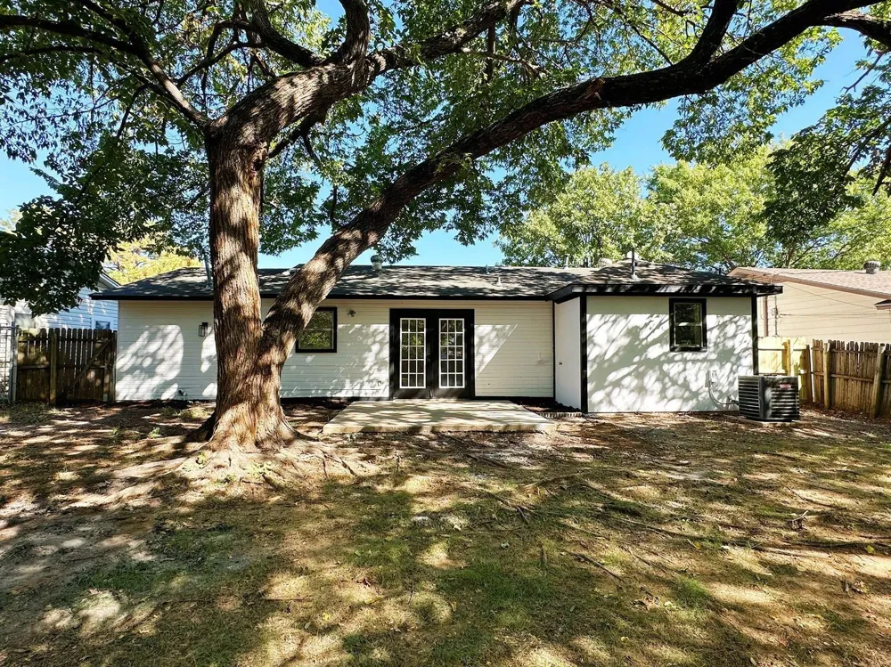 603 Donley Drive Euless, TX 76039