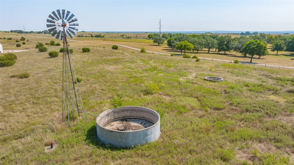 2081 Eagles Ridge Drive Weatherford, TX 76087