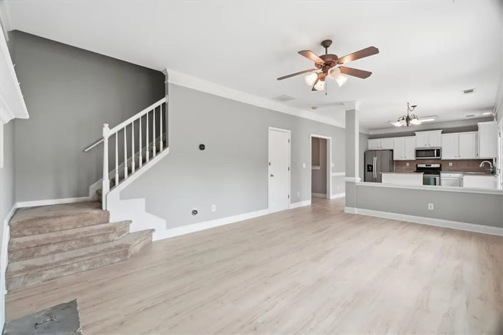 6081 Pierless Avenue Sugar Hill, GA 30518