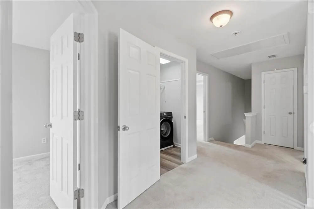 6081 Pierless Avenue Sugar Hill, GA 30518
