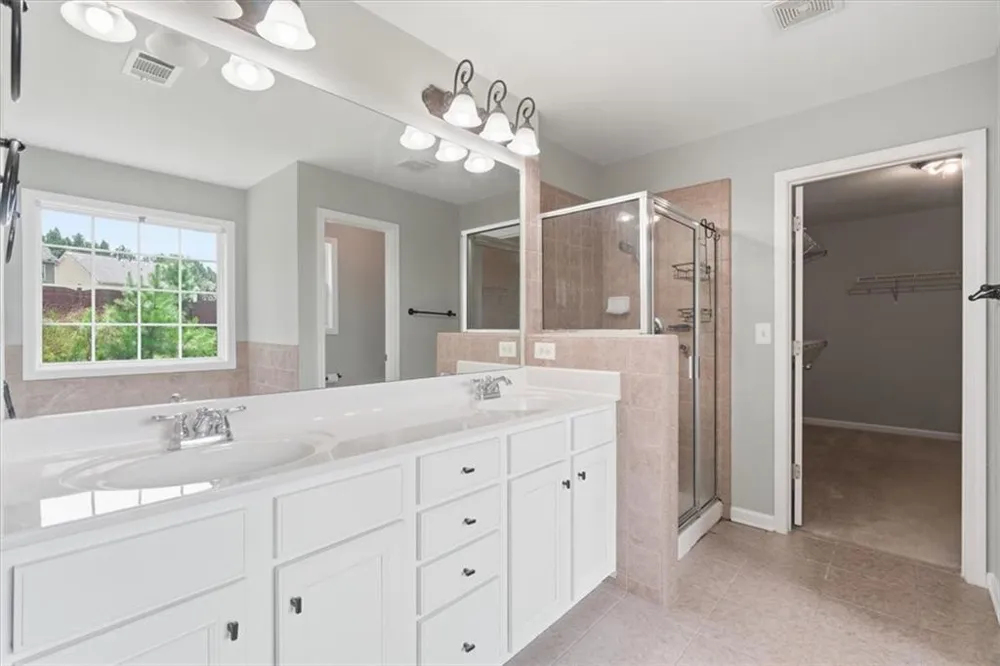 6081 Pierless Avenue Sugar Hill, GA 30518