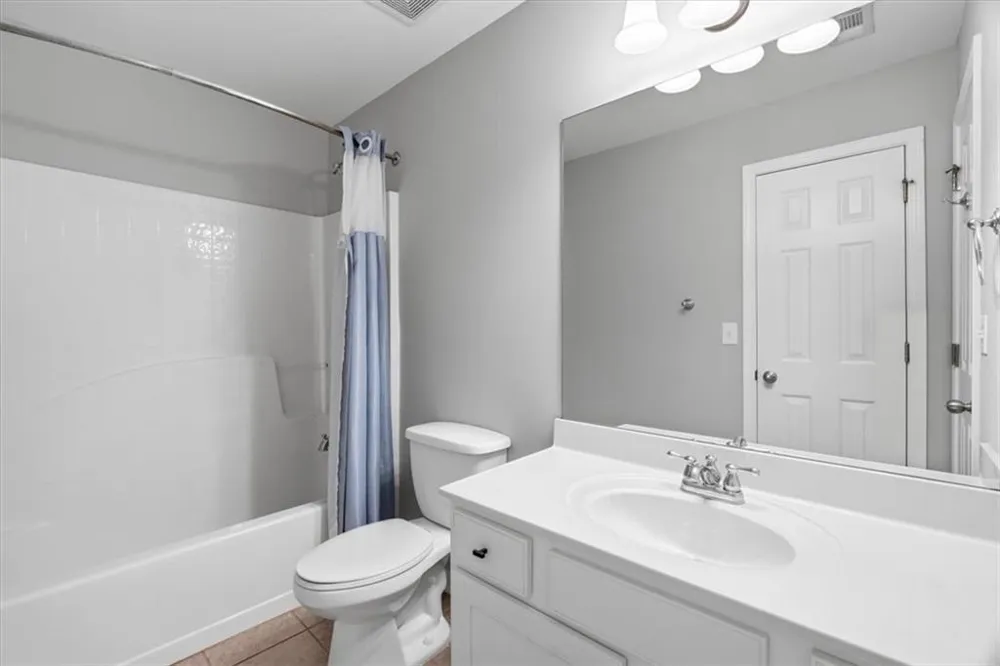 6081 Pierless Avenue Sugar Hill, GA 30518