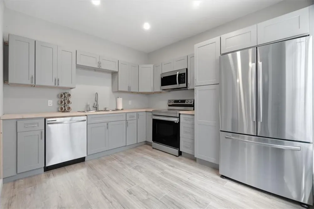 6081 Pierless Avenue Sugar Hill, GA 30518