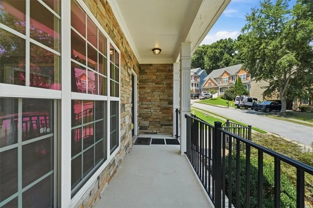 6081 Pierless Avenue Sugar Hill, GA 30518