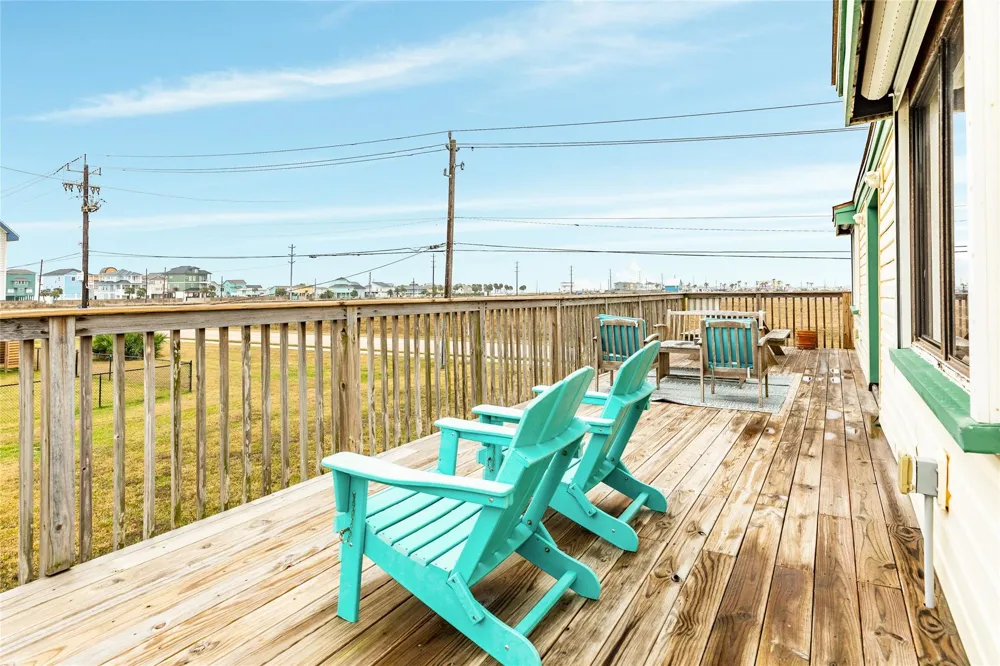 16725 Captain Bligh Road Jamaica Beach, TX 77554