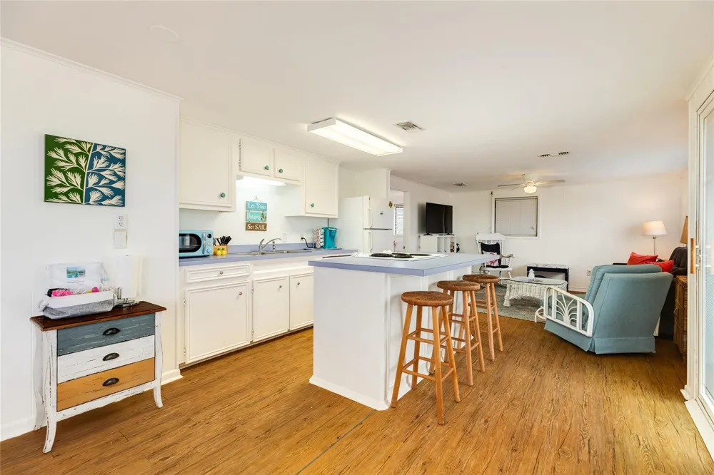 16725 Captain Bligh Road Jamaica Beach, TX 77554