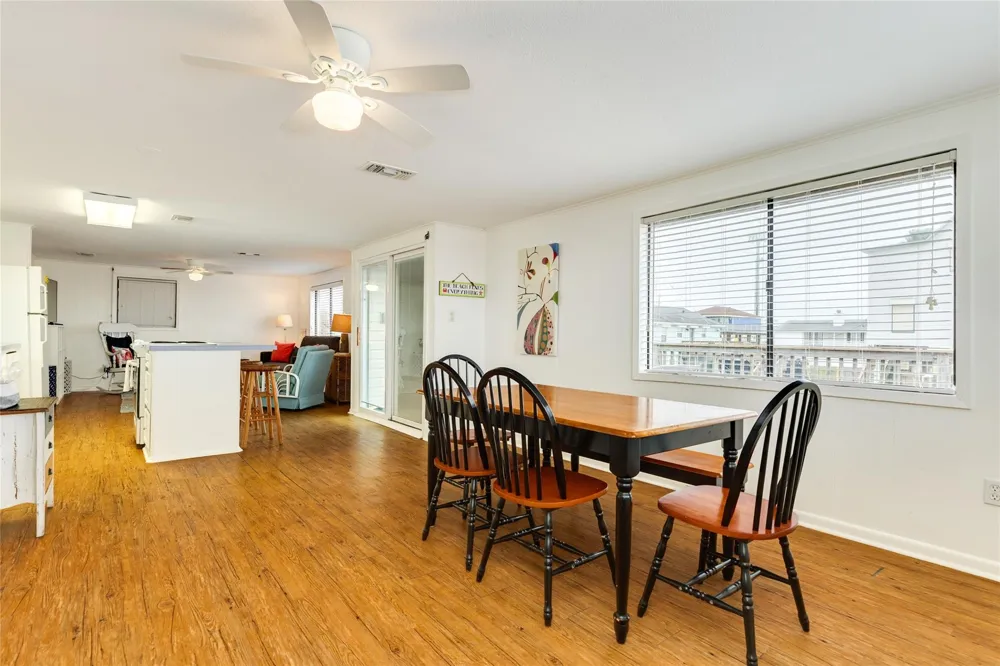 16725 Captain Bligh Road Jamaica Beach, TX 77554