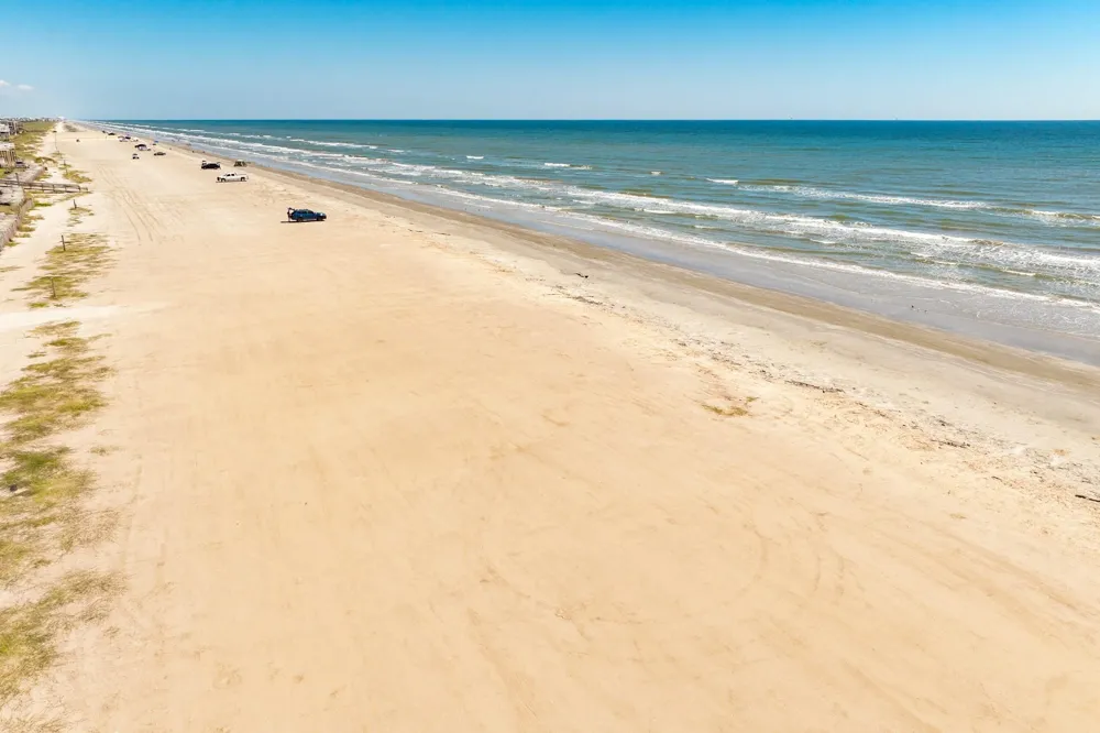 16725 Captain Bligh Road Jamaica Beach, TX 77554