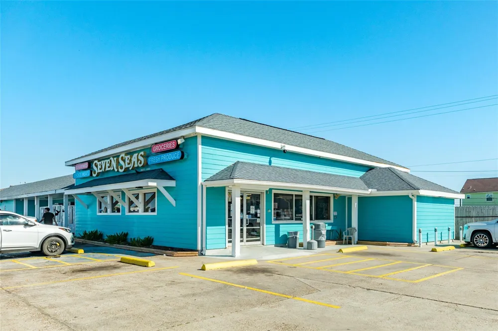 16725 Captain Bligh Road Jamaica Beach, TX 77554