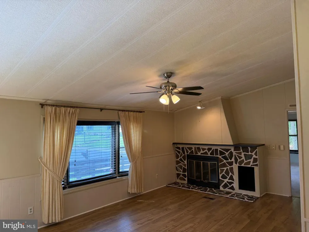 13 HOLLY COURT Mays Landing, NJ 08330