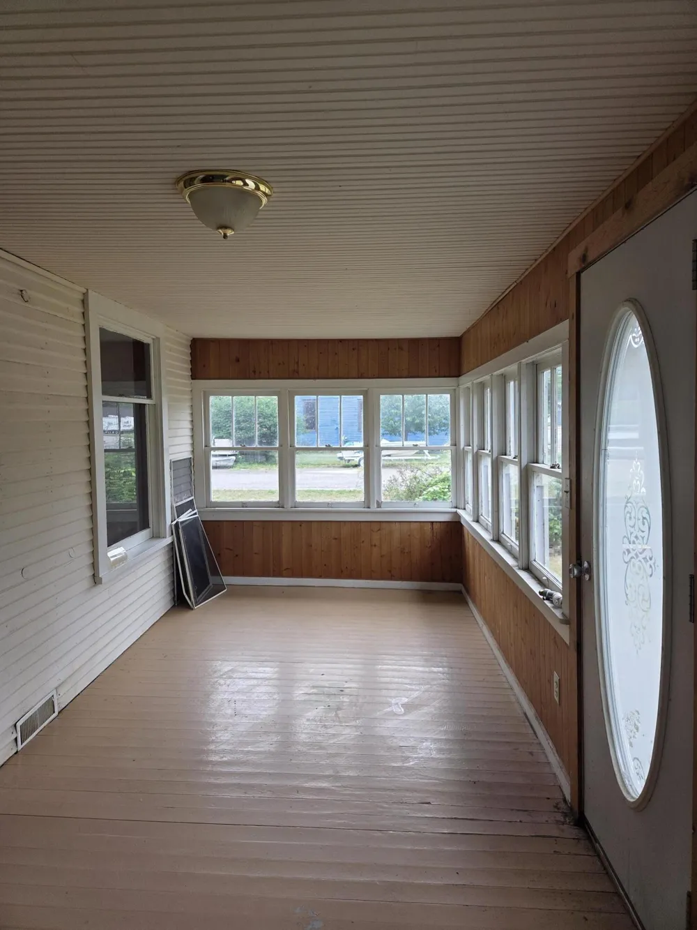 502 S Main Street Crystal, MI 48818