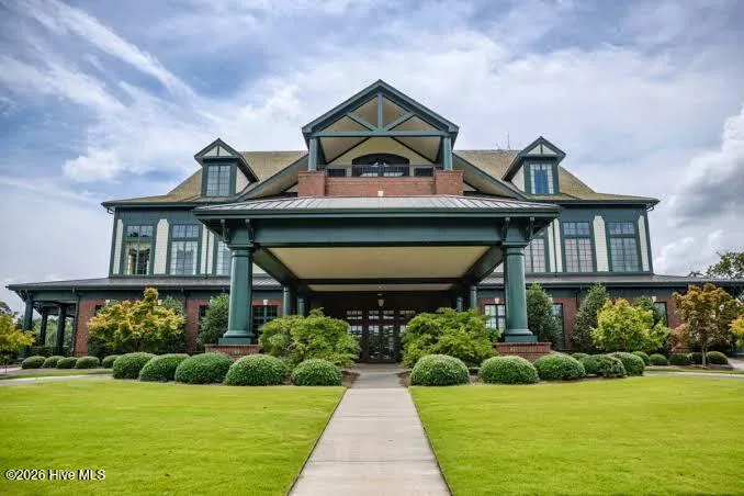 143 Firethorn Circle Wallace, NC 28466