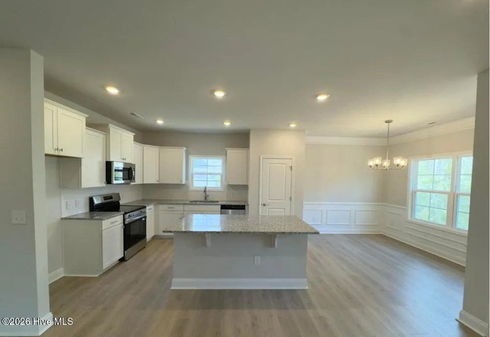 143 Firethorn Circle Wallace, NC 28466