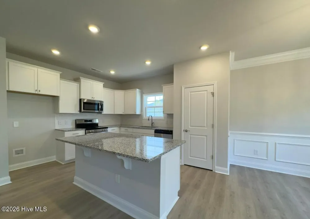 143 Firethorn Circle Wallace, NC 28466