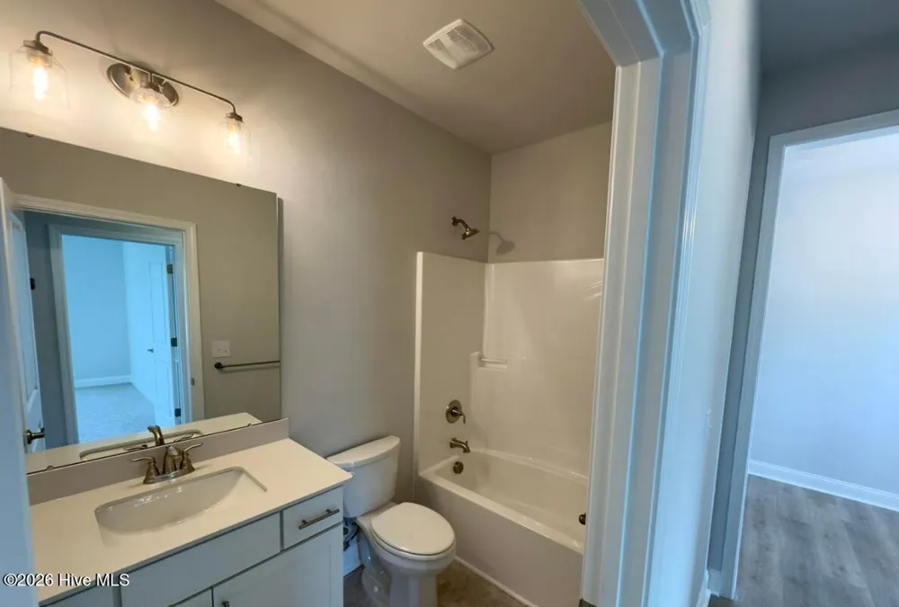 143 Firethorn Circle Wallace, NC 28466