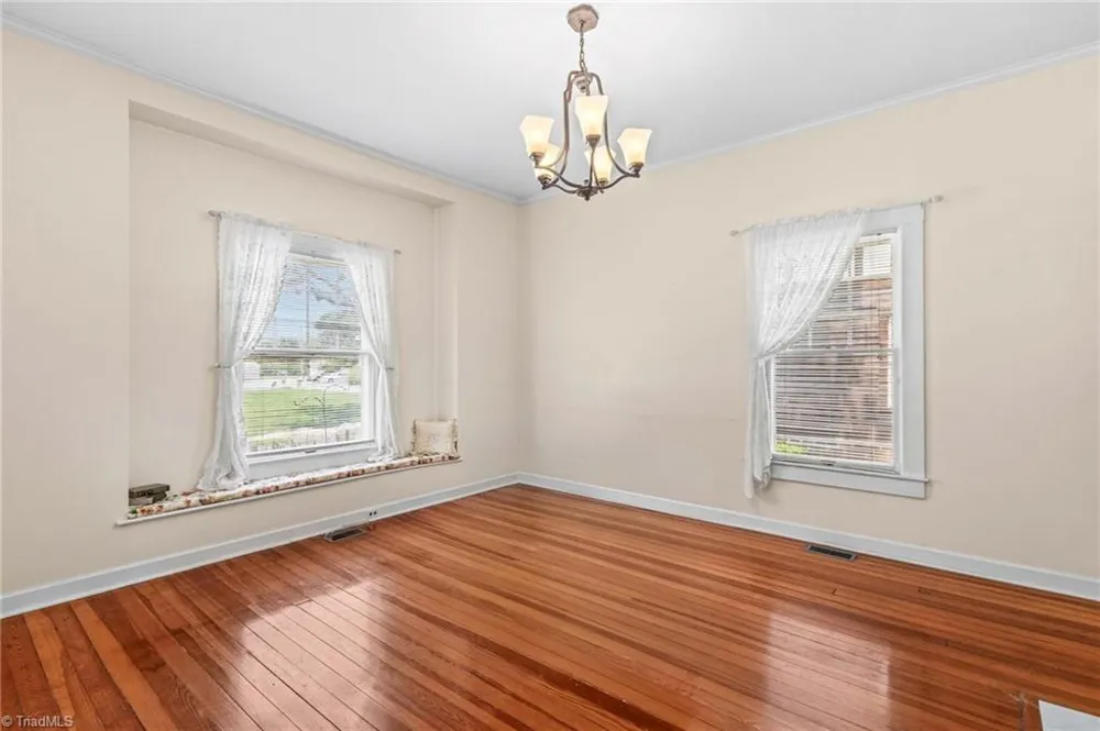 309 Ellis Street Salisbury, NC 28144