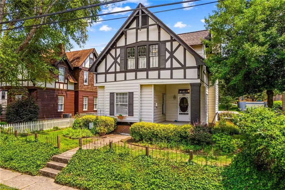 309 Ellis Street Salisbury, NC 28144