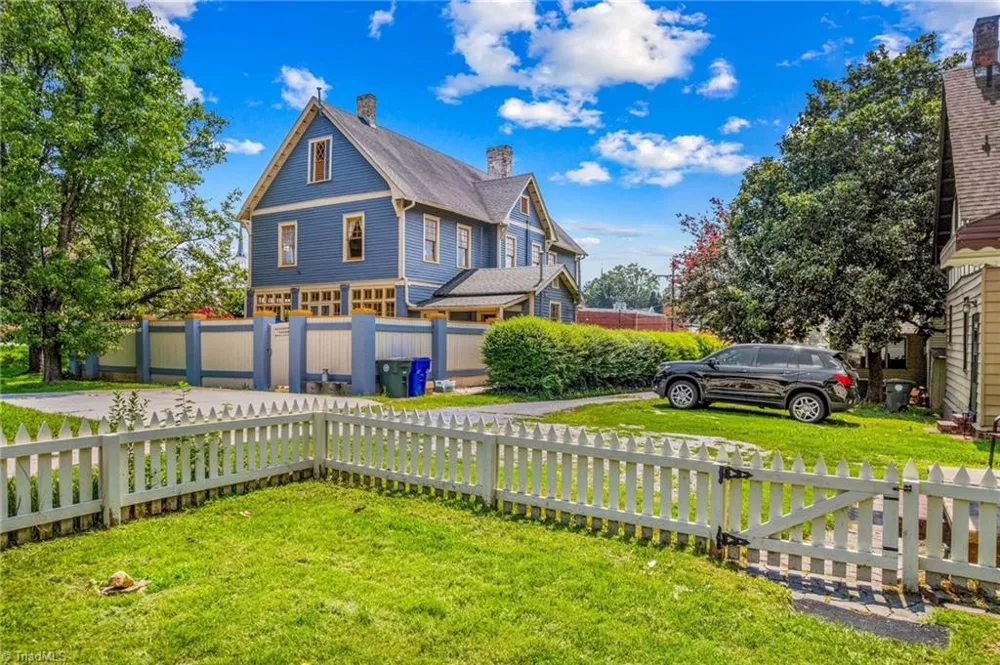 309 Ellis Street Salisbury, NC 28144