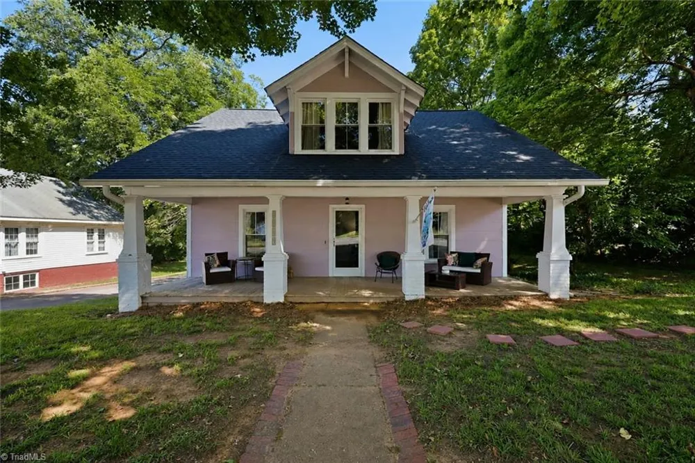 4122 S NC Highway 62 Burlington, NC 27215