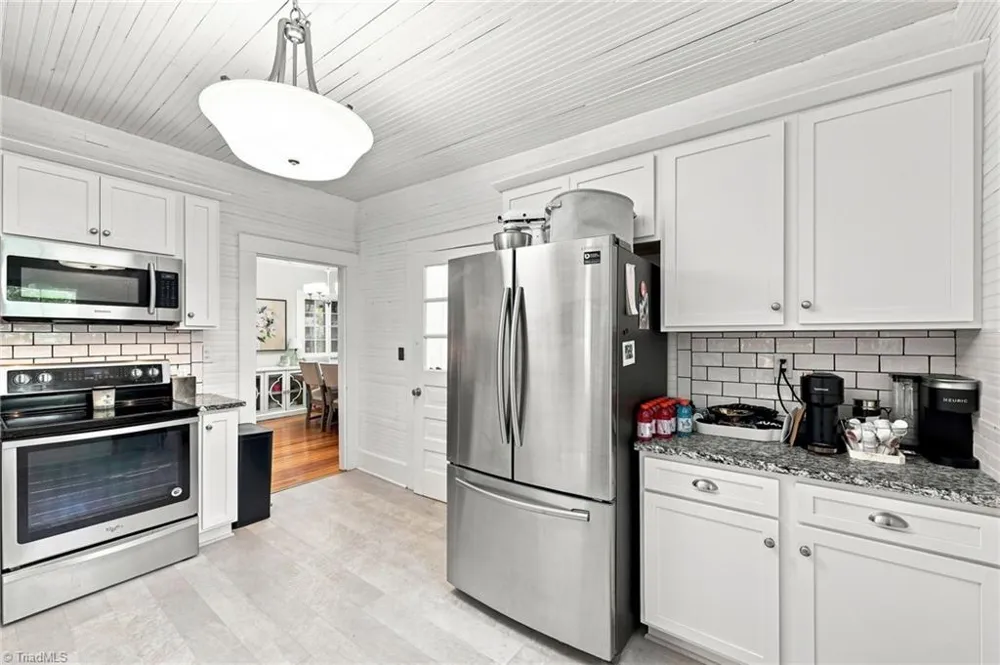 4122 S NC Highway 62 Burlington, NC 27215
