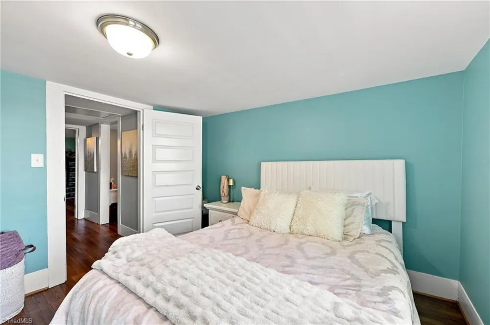 4122 S NC Highway 62 Burlington, NC 27215