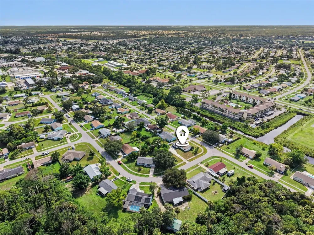 4060 AVANTI CIRCLE North Port, FL 34287