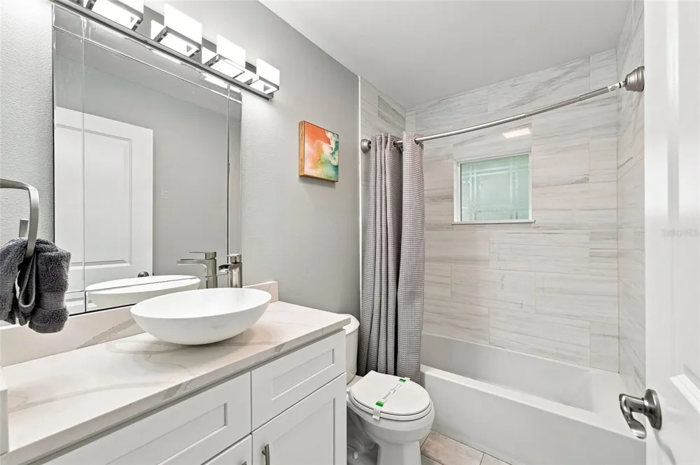 608 SAINT JUDES DRIVE Longboat Key, FL 34228