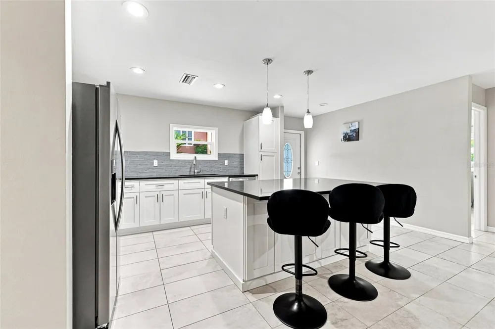 608 SAINT JUDES DRIVE Longboat Key, FL 34228