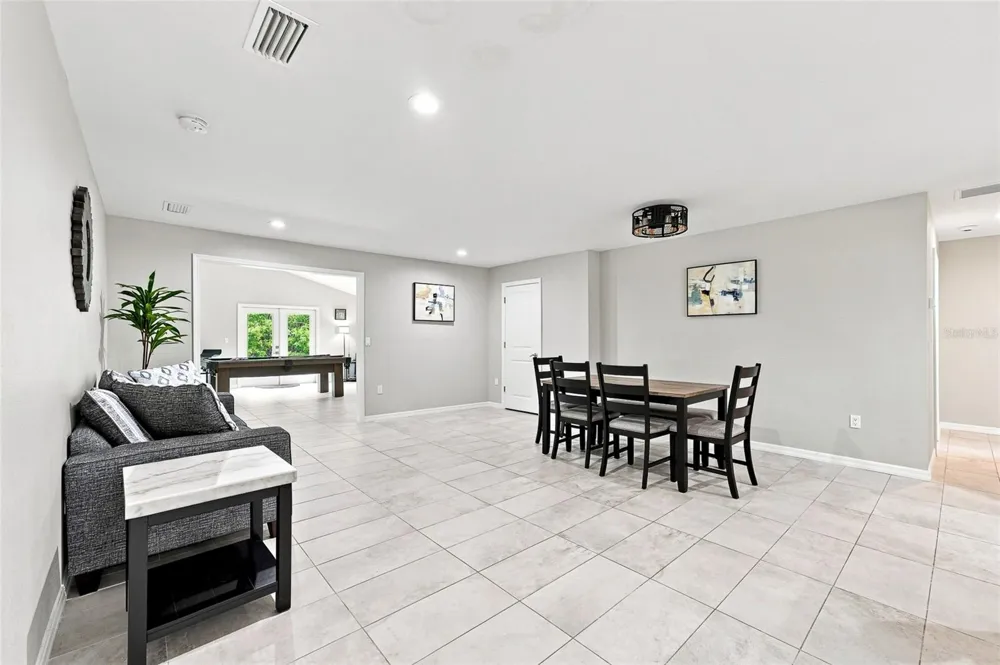 608 SAINT JUDES DRIVE Longboat Key, FL 34228
