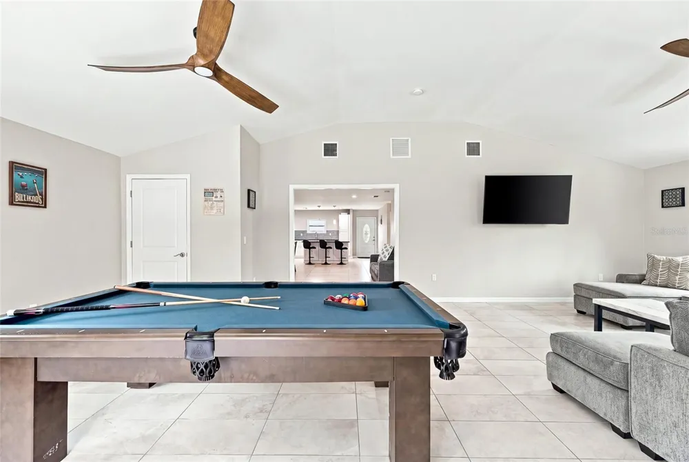 608 SAINT JUDES DRIVE Longboat Key, FL 34228