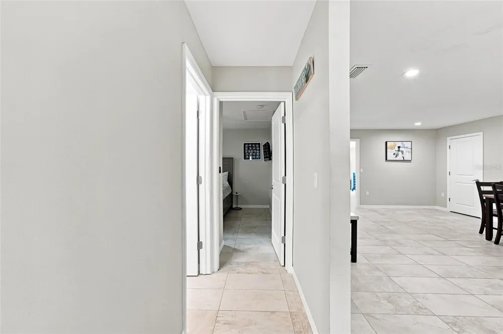 608 SAINT JUDES DRIVE Longboat Key, FL 34228