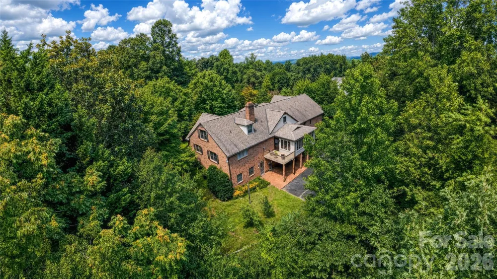 417 Stonecroft Drive SE Lenoir, NC 28645