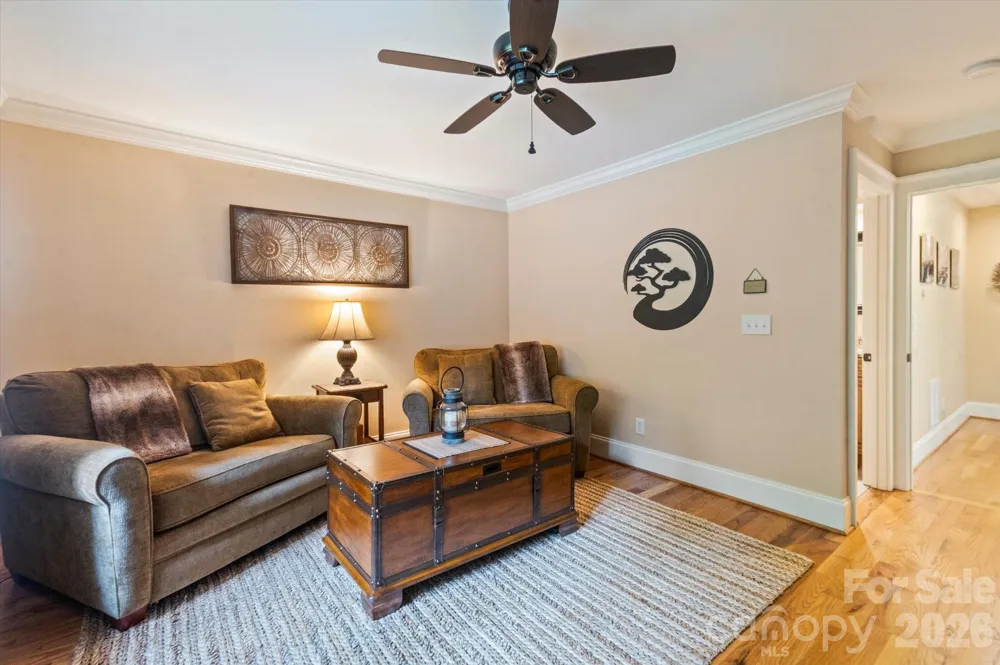 6 Jasmine Lane Brevard, NC 28712