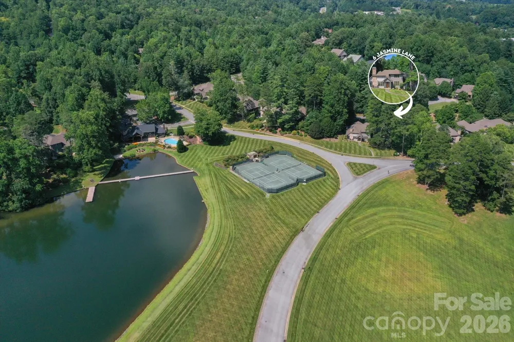 6 Jasmine Lane Brevard, NC 28712
