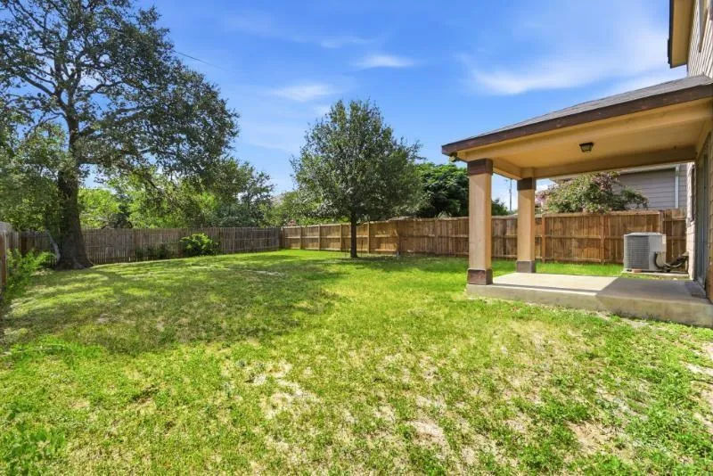 1427 Prairie Grass San Antonio, TX 78245